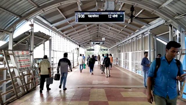 Mumbai Local Train Kurla Station Mumbai Max.