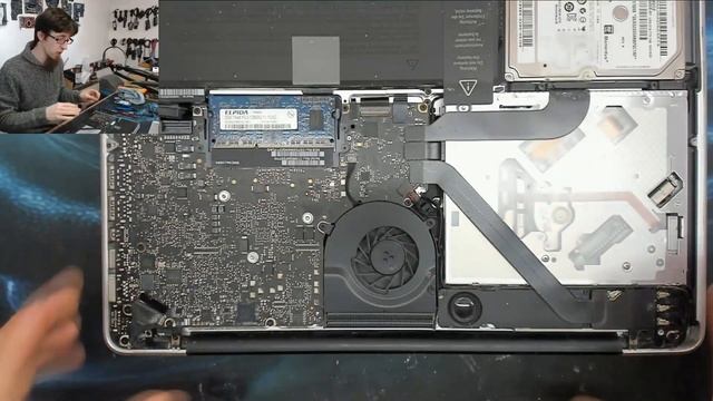 LFC#167 - 3 Beeps on MacBook Pro (2009 - 2012) смотреть онлайн