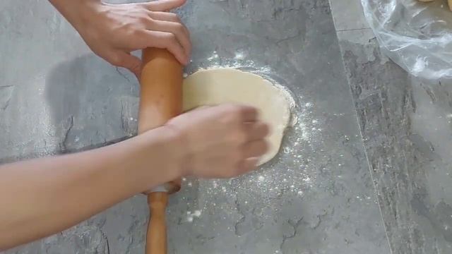 Торт "Наполеон" на сковороде.Просто и очень вкусно.Наполеон