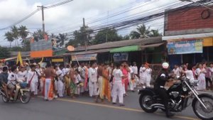 Вегетарианский фестиваль на Пхукете