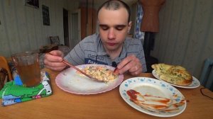 МУКБАНГ АСМР САЛАТ ОЛИВЬЕ / СОСИСКИ ЖАРЕНЫЕ / СЫРНАЯ ЛЕПЕШКА / СОУС / EATING ASMR Mukbang #527