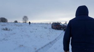 ШЕВРАЛЕ НИВА НА КОМПРЕССОРЕ vs