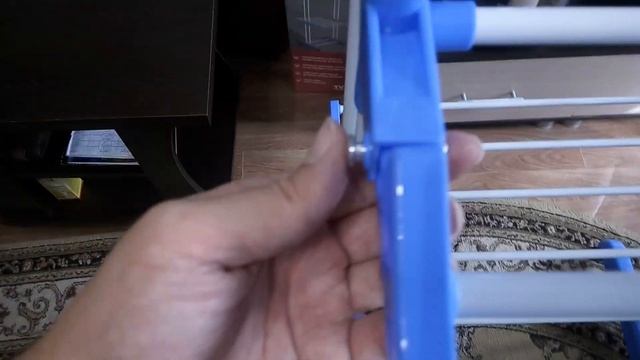 СУШИЛКА ДЛЯ ВЕЩЕЙ компактное передвижное решение для сушки белья смотреть онлайн