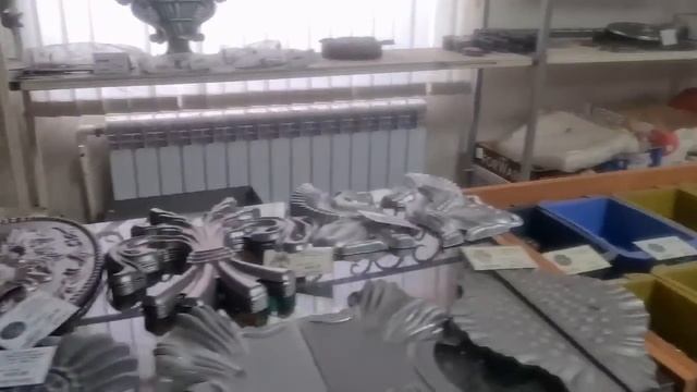 Ейск?Ремонт в квартире Тани. Покупаем металл для балкона. Огород...