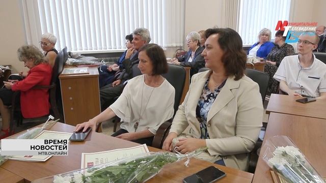 В Волгограде с Днём учителя поздравили преподавателей детских школ искусств