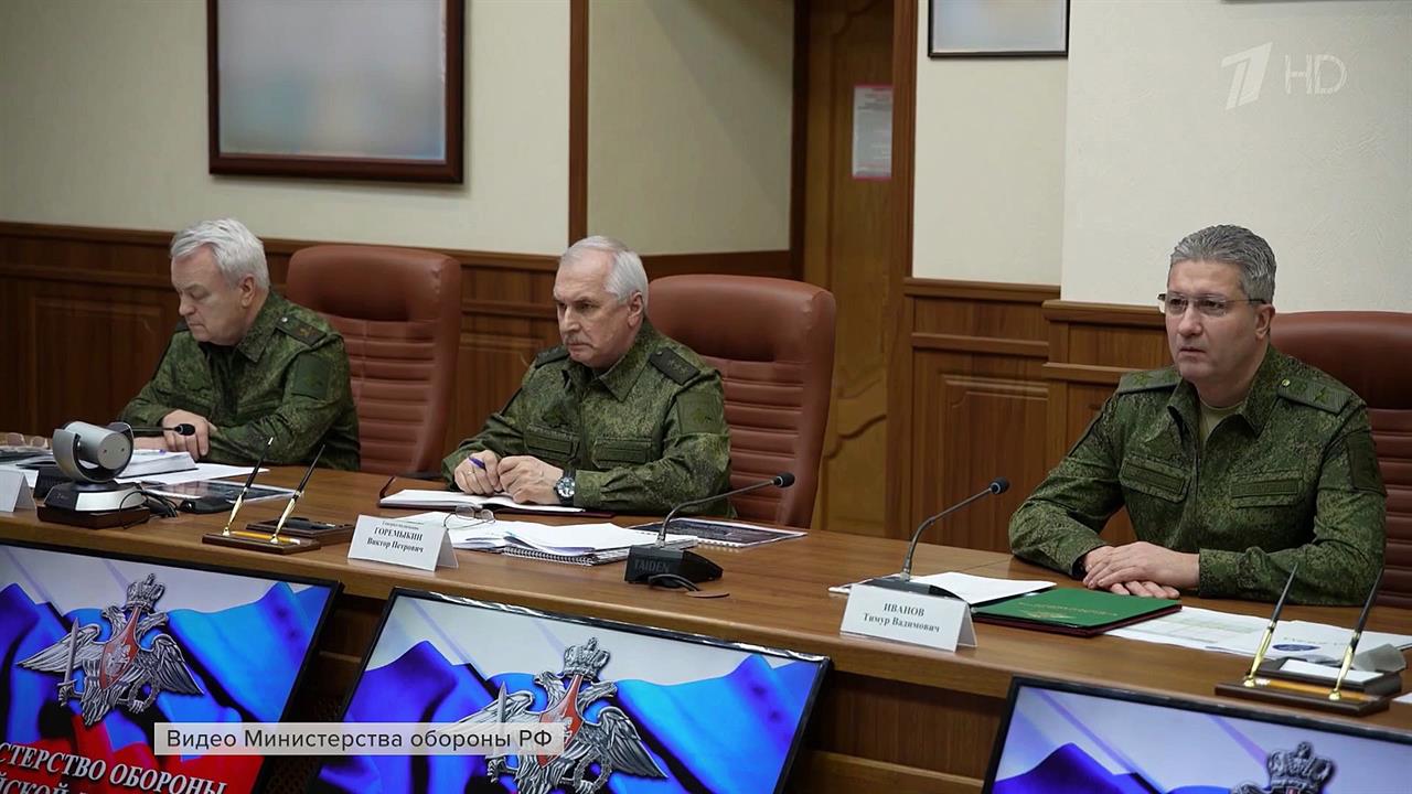 В России появятся два новых военных округа: Московский и Ленинградский