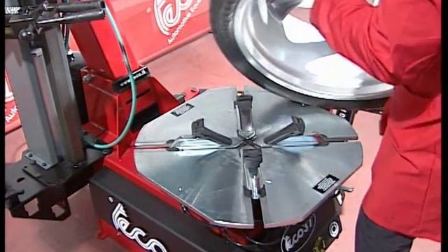 Приспособление для монтажа низкопрофильных шин UPH смотреть онлайн