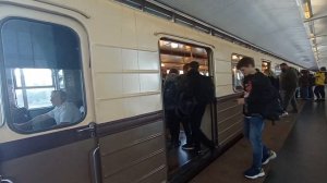 РЕТРО ПОЕЗД НА ВОРОБЬЕВЫХ ГОРАХ