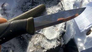 Morakniv Outdoor 2000 Green VS Companion MG
