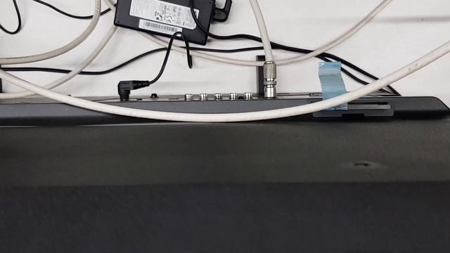 Телевизор Sony KDL-32RE303 смотреть онлайн