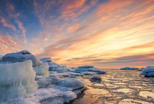 Зимнее море