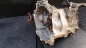 Механическая коробка переключения передач VW Polo SedRus ( МКПП 1.6 BSE )