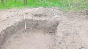 Делаем Землянку в Лесу 2 часть(Как сделать большую землянку)