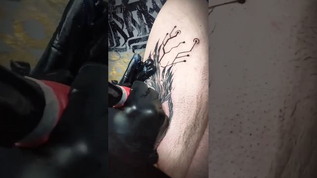 татуировка ворона с энсо #tattoo