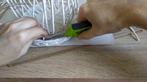 Загибка Розга из 4 на блюдце и на стенках \ Уроки из газетных трубочек\ Из бумаги творим чудеса