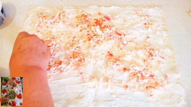 Рулеты из лаваша с крабовыми палочками ?и корейской морковью ?