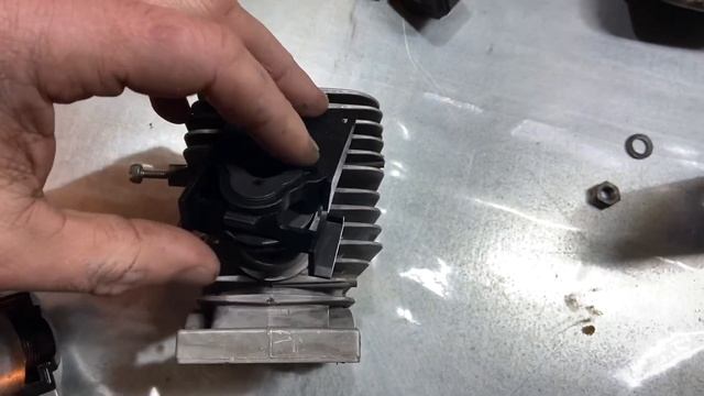 Makita DCS 34. Технологичная бензопила получила вторую жизнь. смотреть онлайн