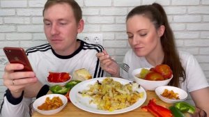 МУКБАНГ ПОДАРОК КОСТЕ ЖАРЕНАЯ КАРТОШКА С ГРИБАМИ ОПЯТА СОЛЕНЬЯ MUKBANG FRIED POTATOES WITH MUSHROOM
