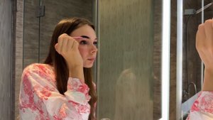 ИДЕАЛЬНЫЕ БРОВИ ДОМА ♡ Как покрасить брови самой? Окрашивание и форма в домашних условиях ♡