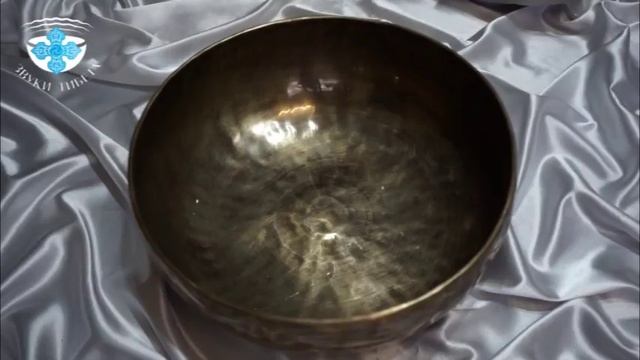 ПОЮЩИЕ ЧАШИ МАССАЖ. 37.2 см. 78 Гц. нота Ре диез и 229 Гц. нота Ля диез. Тибетская поющая чаша
