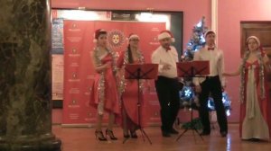 Вокальный ансамбль Crazy little song. Новый год.