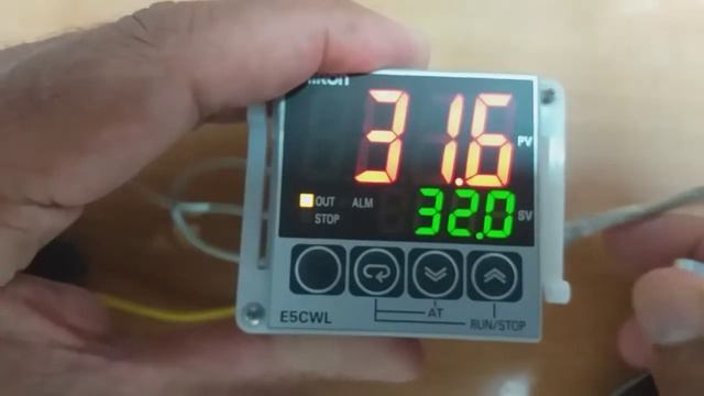 Program & Connection for Alarm Setting in OMRON E5CWL Temperature Controler смотреть онлайн