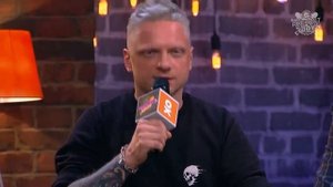 Актер и стендап комик Александр Шаляпин рассказывал много анекдотов. Вот один из них. Про робота.