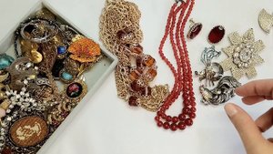 111. Брошь-тремблер, антикварные цветочные броши, ищем винтажные сокровища в смешанном лоте. Часть 2