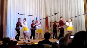 Русский народный танец "Я огонь, ты вода" (9 и 11 класс)