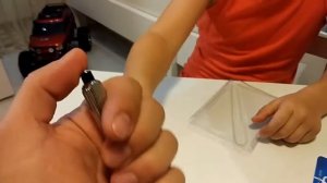 Ручка электрошокер, ручка прикол бьёт током , Прикол