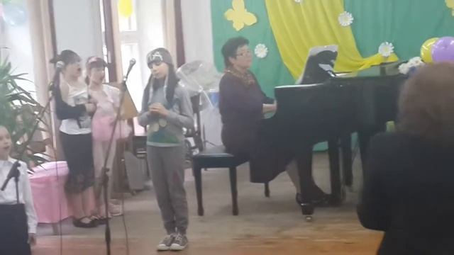 Мини-спектакль про день рождения Иа и его хвостик. смотреть онлайн