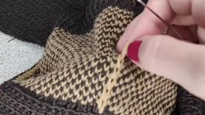 Декоратнивный шов.  2 способа (иглой и крючком)