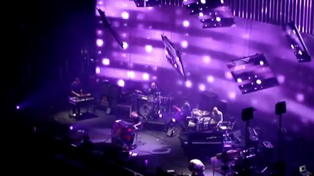 Radiohead - UNRAVEL (Intro) / EVERYTHING IN ITS RIGHT PLACE (Live in Amsterdam, Holland, 14-10-2012 смотреть онлайн