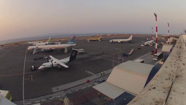 Heraklion Airport Timelapse смотреть онлайн