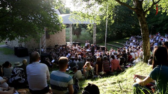 Rokoko Variationen - Tschaikowski - JSO Hochtaunus 2018 смотреть онлайн