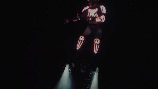 ФЛАЙБОРД ШОУ С ОГНЕМЕТАМИ || Flyboard show Bahrain Sea Festival 2018