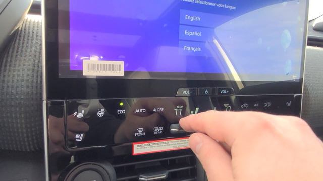 2024 BZ4X Limited in Wind Chill Pearl смотреть онлайн