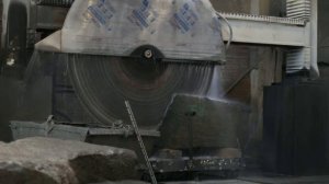 Распиловка габбро-диабаз