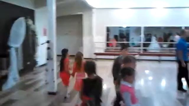 Гулянка в Обертині смотреть онлайн