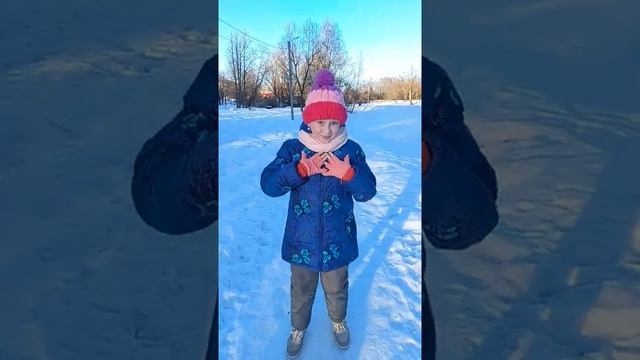 #shorts #tiktok ?_♀️MIA BOYKA?Бегу по тропинке ?#красотка #папинадочка.mp4