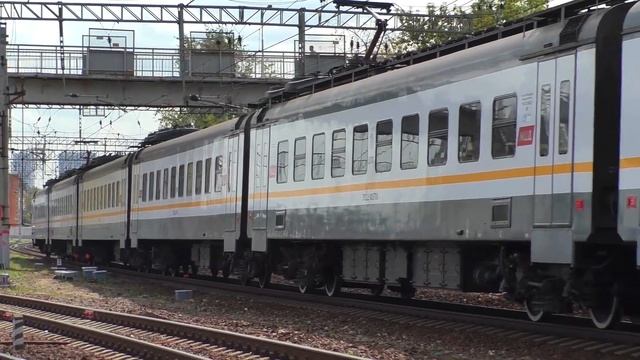 "За несколько дней до запуска МЦД-4!" Электропоезд ЭП2Д-0057 сообщением "Фрязево - Москва Курская" смотреть онлайн