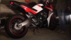Honda CBR650F stock vs. Ixil Hyperlow Exhaust