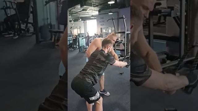 #пуловер #верхнийблок #канатнаярукоять #спина #широчайшие #Суворов #тренер #диетолог #фитнес смотреть онлайн