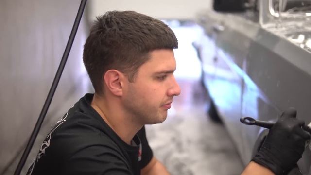 15 ЛЕТ БЕЗ ДВИЖЕНИЯ В ГАРАЖЕ! ГАЗ 24 #ОТМЫЛИ смотреть онлайн