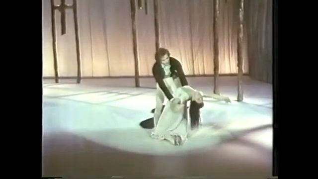 НУРЕЕВ, НЕ УМИРАЙ.. смотреть онлайн