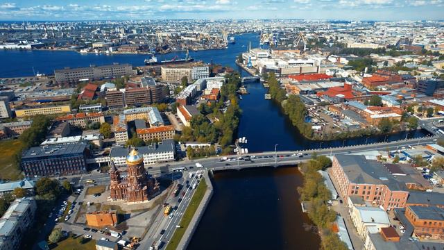 Релакс-видео: Река Екатерингофка и вид на Большую Неву в Петербурге