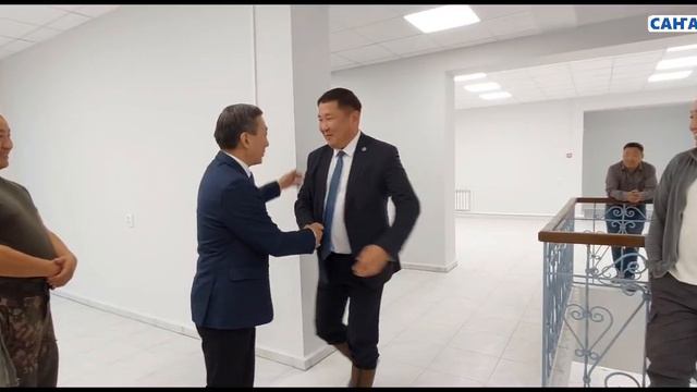 Култуура миниистирэ Чурапчыга үлэлээтэ
