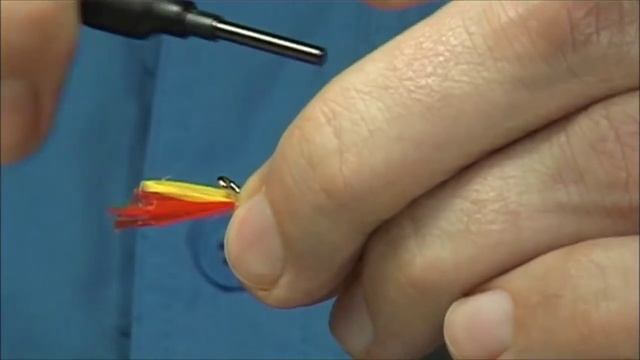 Tying the Minx Cascade (Salmon Fly) by Davie McPhail смотреть онлайн