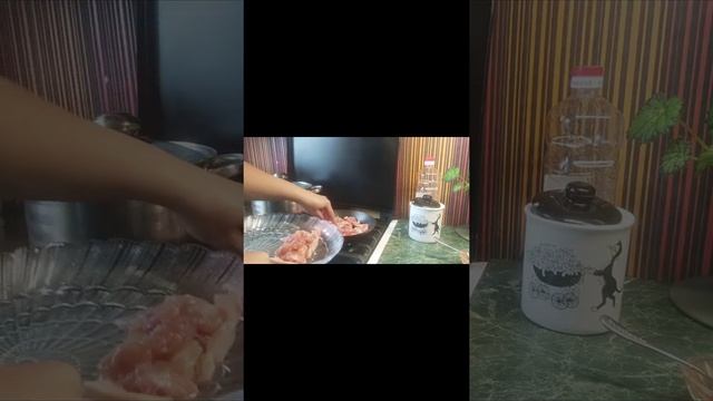 Очень вкусно,к любому гарниру.Худеем легко без диет и стресса.