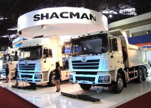 Shacman 3000 на шинах 16.00R20 Aeolus. Движение только вперёд!